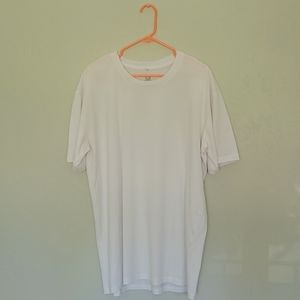 White 6 society XL t-shirt